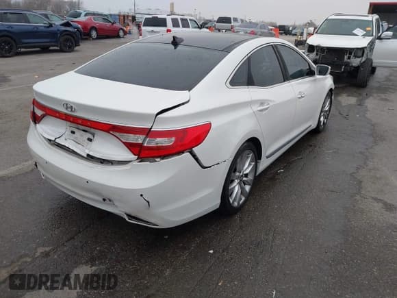 ✅ 2012 Hyundai Azera • VIN: KMHFH4JG8CA175421 • Лот: 43723586. Опубликован ранее на IAAI с пробегом 136 281 миль. Бесплатный доступ к архиву аукционных продаж из США и подробный отчёт об истории автомобиля на DreamBid. Изображение 4.