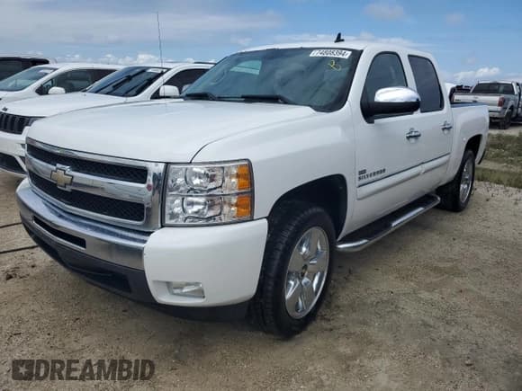 ✅ 2011 Chevrolet Silverado 1500 LT • VIN: 3GCPCSE07BG310493 • Lot: 74808394. Listed on Copart with 135,666 mi. Free auction sales archive from the USA and detailed vehicle history report at DreamBid. Image 1.