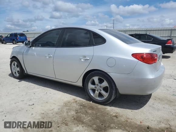 ✅ 2010 Hyundai Elantra SE • VIN: KMHDU4AD0AU868505 • Lot: 80706185. Listed on Copart with 147,770 mi. Free auction sales archive from the USA and detailed vehicle history report at DreamBid. Image 2.