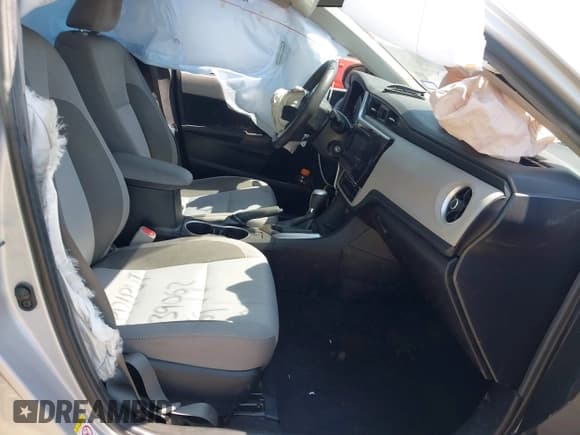 ✅ 2019 Toyota Corolla LE • VIN: 2T1BURHE6KC187691 • Лот: 43217378. Опубликован ранее на IAAI с пробегом 116 882 миль. Бесплатный доступ к архиву аукционных продаж из США и подробный отчёт об истории автомобиля на DreamBid. Изображение 5.