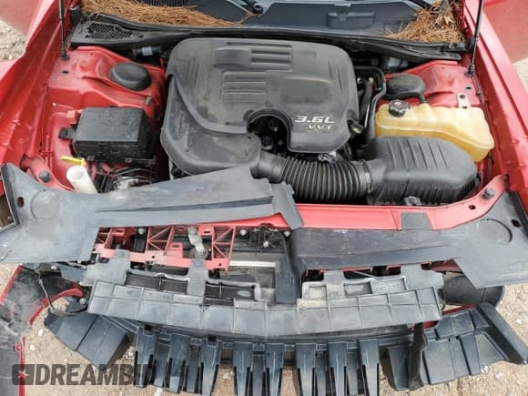 ✅ 2016 Dodge Challenger SXT • VIN: 2C3CDZAG9GH296907 • Lot: 82202725. Wystawiony na Copart z przebiegiem 125 822 mil. Bezpłatny archiwum sprzedaży aukcyjnych z USA i szczegółowy raport historii pojazdu na DreamBid. Zdjęcie 11.