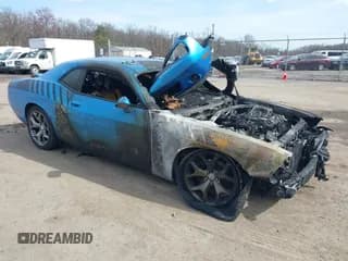 ✅ 2015 Dodge Challenger R/T • VIN: 2C3CDZAT3FH834884 • Lot: 41875785. Wystawiony na IAAI z przebiegiem Nie podano. Bezpłatny archiwum sprzedaży aukcyjnych z USA i szczegółowy raport historii pojazdu na DreamBid. Zdjęcie 1.