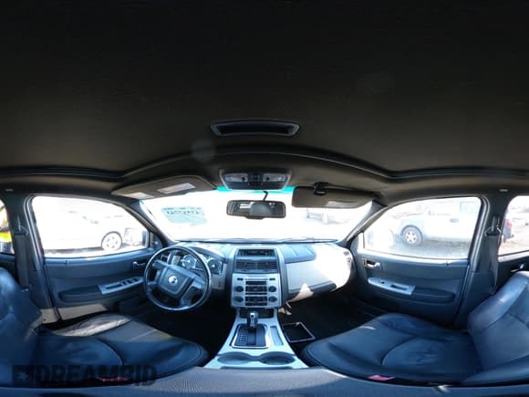 ✅ 2008 Mercury Mariner • VIN: 4M2CU81178KJ00985 • Lot: 43513743. Wystawiony na IAAI z przebiegiem 117 693 mil. Bezpłatny archiwum sprzedaży aukcyjnych z USA i szczegółowy raport historii pojazdu na DreamBid. Zdjęcie 21.