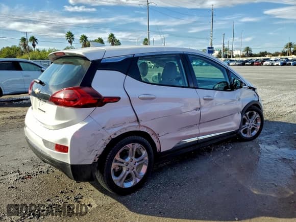 ✅ 2020 Chevrolet Bolt EV LT • VIN: 1G1FY6S08L4142296 • Lot: 94631475. Listed on Copart with 36,684 mi. Free auction sales archive from the USA and detailed vehicle history report at DreamBid. Image 3.