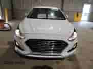 2019 Hyundai Sonata SE z VIN 5NPE24AF6KH820146, wystawiony jako Copart lot #84722465 z przebiegiem 34 224 mil mil oraz Szkoda całkowita • Salvage title. Historia ofert i sprzedaży dostępna na DreamBid. Obrazek 5.