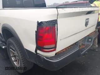 ✅ 2009 Dodge 1500 SLT • VIN: 1D3HB13P19S798786 • Lot: 42361394. Wystawiony na IAAI z przebiegiem 254 632 mil. Bezpłatny archiwum sprzedaży aukcyjnych z USA i szczegółowy raport historii pojazdu na DreamBid. Zdjęcie 6.