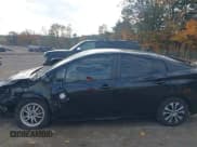 ✅ 2019 Toyota Prius XLE • VIN: JTDL9RFU8K3010245 • Lot: 43601742. Listed on IAAI with 90,815 mi. Free auction sales archive from the USA and detailed vehicle history report at DreamBid. Image 15.