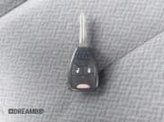 ✅ 2005 Dodge Caravan SE • VIN: 2D4GP24RX5R360553 • Lot: 43488380. Wystawiony na IAAI z przebiegiem 96 745 mil. Bezpłatny archiwum sprzedaży aukcyjnych z USA i szczegółowy raport historii pojazdu na DreamBid. Zdjęcie 11.