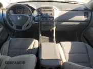 ✅ 2008 Honda Pilot SE • VIN: 5FNYF18338B056078 • Лот: 80223475. Опубликован ранее на Copart с пробегом 229 479 миль. Бесплатный доступ к архиву аукционных продаж из США и подробный отчёт об истории автомобиля на DreamBid. Изображение 8.