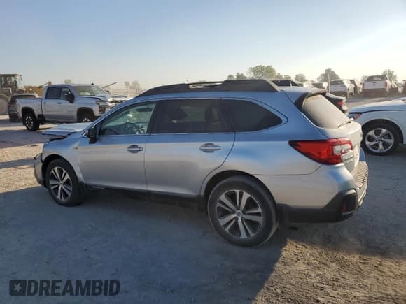 ✅ 2018 Subaru Outback Limited • VIN: 4S4BSANC0J3311158 • Lot: 81942965. Listed on Copart with 85,979 mi. Free auction sales archive from the USA and detailed vehicle history report at DreamBid. Image 2.