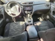 ✅ 2015 Nissan Rogue SL • VIN: 5N1AT2MV0FC897028 • Лот: 90791755. Опубликован ранее на Copart с пробегом 118 257 миль. Бесплатный доступ к архиву аукционных продаж из США и подробный отчёт об истории автомобиля на DreamBid. Изображение 8.