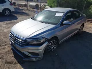 ✅ 2021 Volkswagen Jetta S • VIN: 3VWC57BU0MM035032 • Lot: 43566914. Wystawiony na IAAI z przebiegiem 86 818 mil. Bezpłatny archiwum sprzedaży aukcyjnych z USA i szczegółowy raport historii pojazdu na DreamBid. Zdjęcie 2.