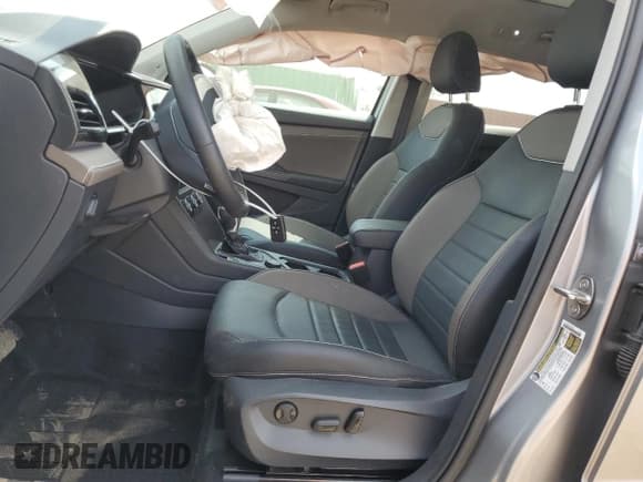 ✅ 2023 Volkswagen Taos SEL • VIN: 3VV2X7B27PM306374 • Lot: 56562885. Listed on Copart with 13,677 mi. Free auction sales archive from the USA and detailed vehicle history report at DreamBid. Image 7.