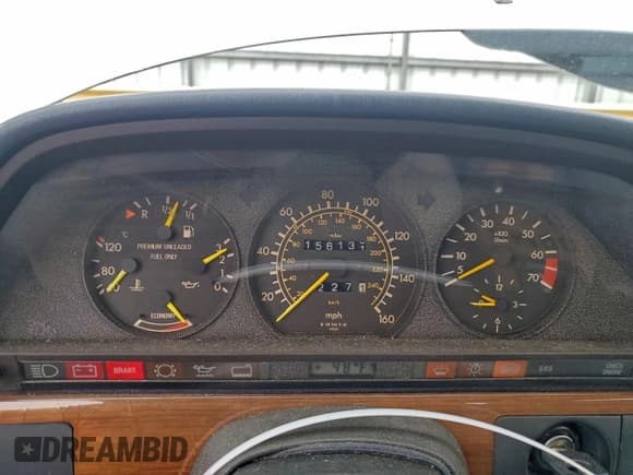 ✅ 1990 Mercedes-Benz 300 • VIN: WDBCA24E7LA535514 • Lot: 94070905. Listed on Copart with 156,131 mi. Free auction sales archive from the USA and detailed vehicle history report at DreamBid. Image 9.