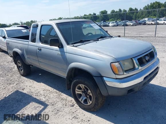 ✅ 2000 Nissan Frontier XE • VIN: 1N6ED26Y7YC322354 • Лот: 42940266. Опубликован ранее на IAAI с пробегом 244 632 миль. Бесплатный доступ к архиву аукционных продаж из США и подробный отчёт об истории автомобиля на DreamBid. Изображение 1.