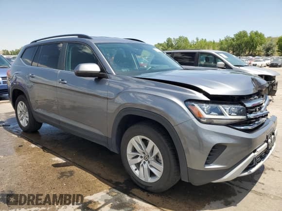 ✅ 2021 Volkswagen Atlas S • VIN: 1V2GP2CA9MC581074 • Lot: 61603295. Listed on Copart with 55,200 mi. Free auction sales archive from the USA and detailed vehicle history report at DreamBid. Image 4.