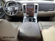 ✅ 2009 Dodge 1500 SLT • VIN: 1D3HV13T49S746699 • Lot: 79700573. Wystawiony na Copart z przebiegiem 67 146 mil. Bezpłatny archiwum sprzedaży aukcyjnych z USA i szczegółowy raport historii pojazdu na DreamBid. Zdjęcie 8.