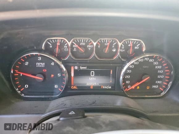 ✅ 2015 GMC Sierra 1500 SLE • VIN: 1GTV2UEC5FZ312748 • Лот: 71834235. Опубликован ранее на Copart с пробегом 223 025 миль. Бесплатный доступ к архиву аукционных продаж из США и подробный отчёт об истории автомобиля на DreamBid. Изображение 9.