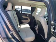 ✅ 2019 Volvo XC40 Momentum • VIN: YV4162UK7K2046746 • Lot: 65488873. Listed on Copart with 28,100 mi. Free auction sales archive from the USA and detailed vehicle history report at DreamBid. Image 11.