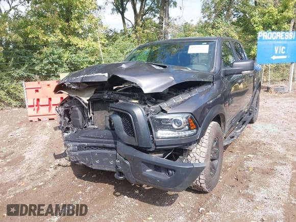 ✅ 2018 Ram 1500 Rebel • VIN: 1C6RR7YT3JS187039 • Lot: 43299277. Wystawiony na IAAI z przebiegiem 147 850 mil. Bezpłatny archiwum sprzedaży aukcyjnych z USA i szczegółowy raport historii pojazdu na DreamBid. Zdjęcie 2.