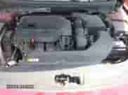 2016 Hyundai Sonata 2.4L z VIN 5NPE24AF0GH395112, wystawiony jako IAAI lot #42568193 z przebiegiem 103 612 mil mil oraz . Historia ofert i sprzedaży dostępna na DreamBid. Obrazek 10.