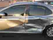 2023 Toyota Camry LE z VIN 4T1C11AK4PU147534, wystawiony jako IAAI lot #43337127 z przebiegiem 11 969 mil mil oraz . Historia ofert i sprzedaży dostępna na DreamBid. Obrazek 6.