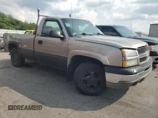 ✅ 2003 Chevrolet Silverado 1500 LS • VIN: 1GCEK14T23Z240175 • Лот: 67337714. Опубликован ранее на Copart с пробегом Не указан. Бесплатный доступ к архиву аукционных продаж из США и подробный отчёт об истории автомобиля на DreamBid. Изображение 4.