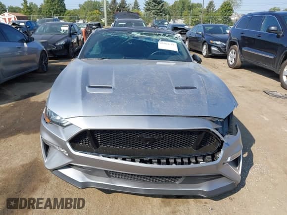 ✅ 2022 Ford Mustang GT Premium • VIN: 1FA6P8CF1N5137713 • Lot: 43262122. Listed on IAAI with 7,552 mi. Free auction sales archive from the USA and detailed vehicle history report at DreamBid. Image 13.
