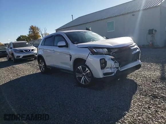 ✅ 2024 Mitsubishi Outlander S • VIN: JA4ARUAU9RU010173 • Лот: 91123725. Опубликован ранее на Copart с пробегом 26 108 миль. Бесплатный доступ к архиву аукционных продаж из США и подробный отчёт об истории автомобиля на DreamBid. Изображение 14.