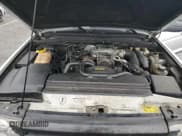 ✅ 2004 Land Rover Discovery • VIN: SALTP19444A835340 • Lot: 84498614. Wystawiony na Copart z przebiegiem 103 055 mil. Bezpłatny archiwum sprzedaży aukcyjnych z USA i szczegółowy raport historii pojazdu na DreamBid. Zdjęcie 12.