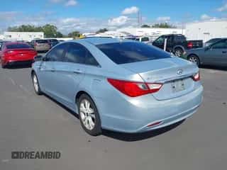 2013 Hyundai Sonata GLS with VIN 5NPEB4AC5DH512314, listed as a IAAI auction lot 43578439 with 217,091 mi miles and . Bid and sale history available at DreamBid. Image 3.