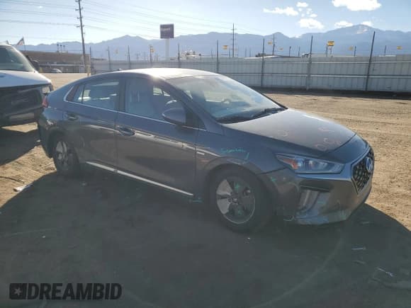 ✅ 2020 Hyundai Ioniq SE • VIN: KMHC75LC2LU205775 • Lot: 44127385. Wystawiony na Copart z przebiegiem 94 788 mil. Bezpłatny archiwum sprzedaży aukcyjnych z USA i szczegółowy raport historii pojazdu na DreamBid. Zdjęcie 4.