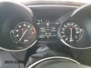 ✅ 2021 Alfa Romeo Giulia Quadrifoglio • VIN: ZARFAMEV5M7646074 • Lot: 46932545. Wystawiony na Copart z przebiegiem 21 797 mil. Bezpłatny archiwum sprzedaży aukcyjnych z USA i szczegółowy raport historii pojazdu na DreamBid. Zdjęcie 9.