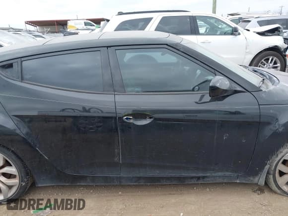 ✅ 2013 Hyundai Veloster w/Black Int • VIN: KMHTC6AD0DU152234 • Lot: 41512519. Wystawiony na IAAI z przebiegiem 196 853 mil. Bezpłatny archiwum sprzedaży aukcyjnych z USA i szczegółowy raport historii pojazdu na DreamBid. Zdjęcie 13.