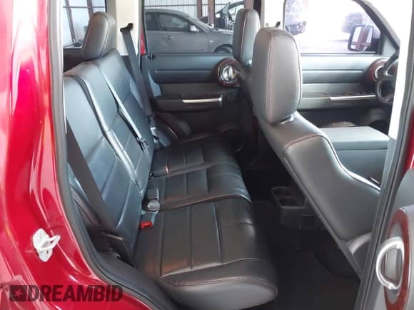 2008 Dodge Nitro R/T с VIN 1D8GT58678W150399, выставлен на аукционе IAAI как лот 42164047 с пробегом 148 578 миль миль и . История ставок и продаж доступна на DreamBid. Изображение 8.