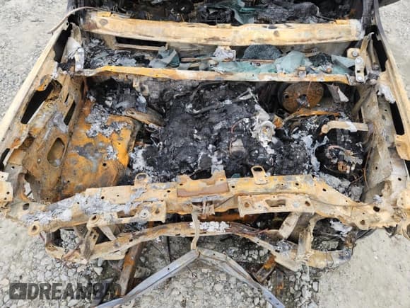 ✅ 2018 Chevrolet Colorado 4WD LT • VIN: 1GCGTCEN6J1124751 • Lot: 67762055. Listed on Copart with Not provided. Free auction sales archive from the USA and detailed vehicle history report at DreamBid. Image 11.