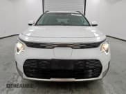 ✅ 2024 Kia Niro Wind • VIN: KNDCR3L1XR5092209 • Лот: 81575635. Опубликован ранее на Copart с пробегом 19 840 миль. Бесплатный доступ к архиву аукционных продаж из США и подробный отчёт об истории автомобиля на DreamBid. Изображение 5.