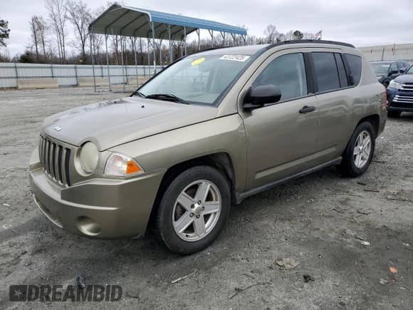 ✅ 2007 Jeep Compass Sport • VIN: 1J8FT47W57D118494 • Lot: 43722425. Wystawiony na Copart z przebiegiem 176 752 mil. Bezpłatny archiwum sprzedaży aukcyjnych z USA i szczegółowy raport historii pojazdu na DreamBid. Zdjęcie 1.