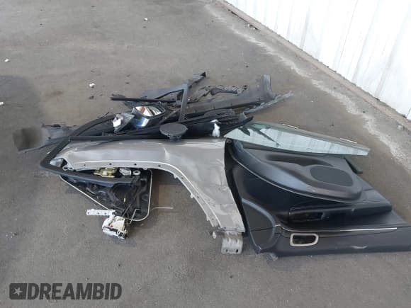 ✅ 2016 Jeep Grand Cherokee Limited • VIN: 1C4RJFBG3GC413315 • Lot: 43067382. Listed on IAAI with 159,672 mi. Free auction sales archive from the USA and detailed vehicle history report at DreamBid. Image 12.