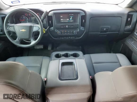 ✅ 2018 Chevrolet Silverado 1500 Work Truck • VIN: 1GCRCNEC7JZ330097 • Lot: 81224295. Wystawiony na Copart z przebiegiem 105 983 mil. Bezpłatny archiwum sprzedaży aukcyjnych z USA i szczegółowy raport historii pojazdu na DreamBid. Zdjęcie 8.