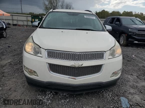 ✅ 2011 Chevrolet Traverse LS • VIN: 1GNKREED8BJ352772 • Lot: 85006315. Wystawiony na Copart z przebiegiem 235 235 mil. Bezpłatny archiwum sprzedaży aukcyjnych z USA i szczegółowy raport historii pojazdu na DreamBid. Zdjęcie 5.