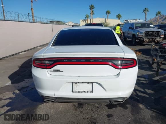 ✅ 2016 Dodge Charger SE • VIN: 2C3CDXBGXGH267421 • Lot: 43640720. Wystawiony na IAAI z przebiegiem 142 906 mil. Bezpłatny archiwum sprzedaży aukcyjnych z USA i szczegółowy raport historii pojazdu na DreamBid. Zdjęcie 16.