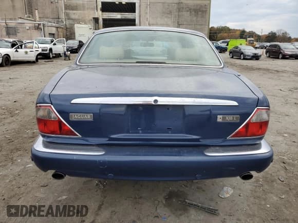 ✅ 1998 Jaguar XJ • VIN: SAJHX6243WC827873 • Lot: 78366904. Listed on Copart with Not provided. Free auction sales archive from the USA and detailed vehicle history report at DreamBid. Image 6.