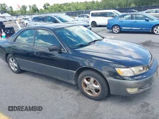 ✅ 1997 Lexus ES 300 • VIN: JT8BF22G7V0053247 • Lot: 42748566. Listed on IAAI with 181,770 mi. Free auction sales archive from the USA and detailed vehicle history report at DreamBid. Image 1.