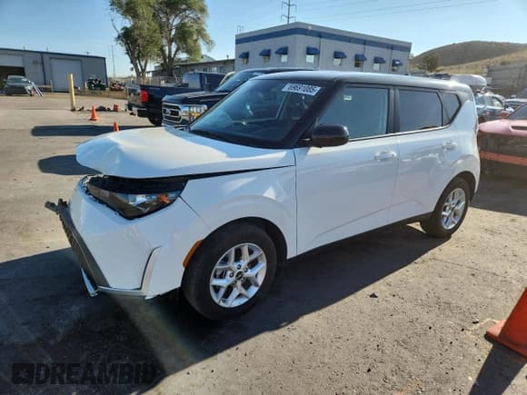 ✅ 2025 Kia Soul LX • VIN: KNDJ23AU8S7269228 • Lot: 69691085. Listed on Copart with 5,447 mi. Free auction sales archive from the USA and detailed vehicle history report at DreamBid. Image 1.