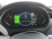 ✅ 2019 Chevrolet Bolt EV LT • VIN: 1G1FY6S0XK4130682 • Lot: 86846994. Wystawiony na Copart z przebiegiem 133 872 mil. Bezpłatny archiwum sprzedaży aukcyjnych z USA i szczegółowy raport historii pojazdu na DreamBid. Zdjęcie 9.