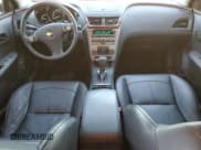 ✅ 2010 Chevrolet Malibu LTZ • VIN: 1G1ZE5EBXAF158756 • Lot: 76697484. Wystawiony na Copart z przebiegiem 153 941 mil. Bezpłatny archiwum sprzedaży aukcyjnych z USA i szczegółowy raport historii pojazdu na DreamBid. Zdjęcie 8.