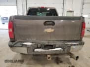 ✅ 2007 Chevrolet Silverado 2500HD LTZ • VIN: 1GCHK23697F512744 • Lot: 42670505. Wystawiony na Copart z przebiegiem Nie podano. Bezpłatny archiwum sprzedaży aukcyjnych z USA i szczegółowy raport historii pojazdu na DreamBid. Zdjęcie 6.