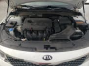 ✅ 2018 Kia Optima S • VIN: 5XXGT4L32JG209713 • Lot: 69919535. Wystawiony na Copart z przebiegiem 73 436 mil. Bezpłatny archiwum sprzedaży aukcyjnych z USA i szczegółowy raport historii pojazdu na DreamBid. Zdjęcie 11.