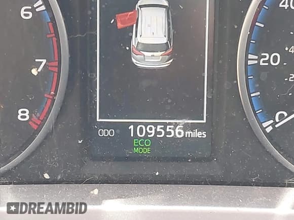 ✅ 2017 Toyota RAV4 LE • VIN: JTMBFREV1HJ702026 • Лот: 43538867. Опубликован ранее на IAAI с пробегом 109 556 миль. Бесплатный доступ к архиву аукционных продаж из США и подробный отчёт об истории автомобиля на DreamBid. Изображение 15.